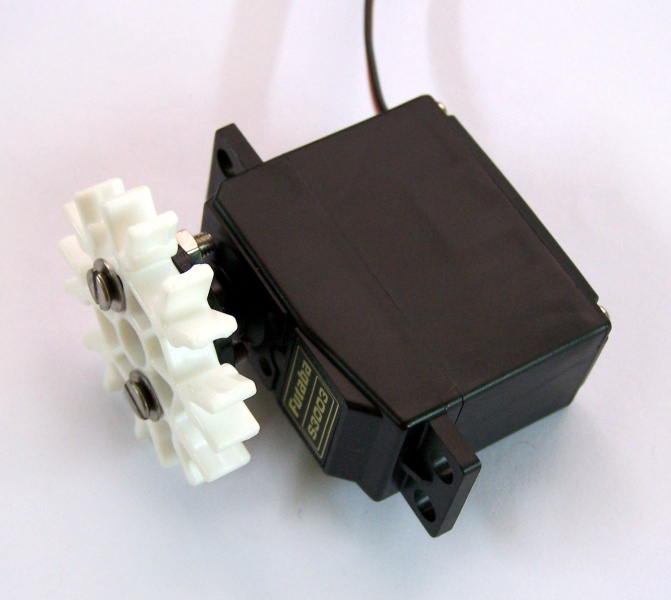 File:KnexServo 04.jpg