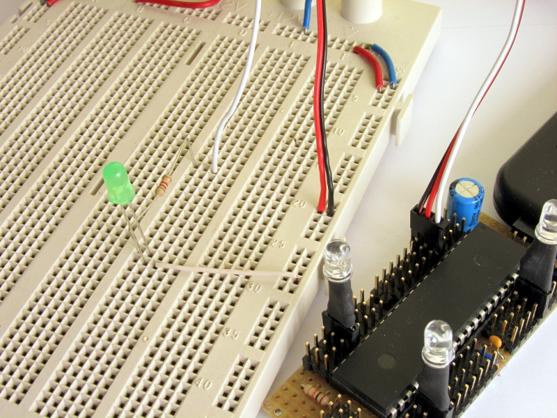 File:Connection to protoboard 01.jpg