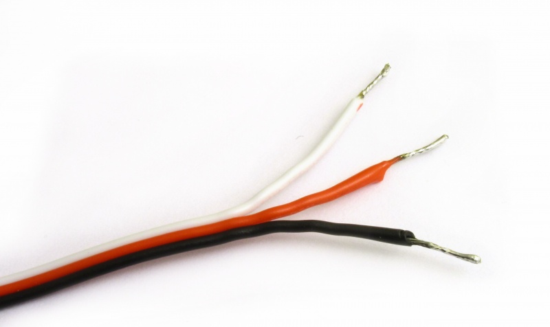 File:Data connector for protoboard-01.jpg